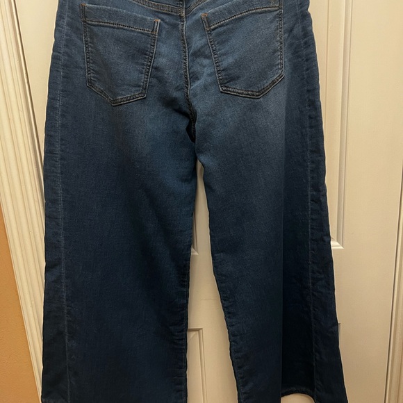 Adi Knit Mid-rise Flare Jeans in Medium Blue Wash by Pilcro - Picture 3 of 11